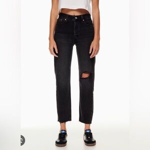 Levi's Women's Black Straight Leg Jeans